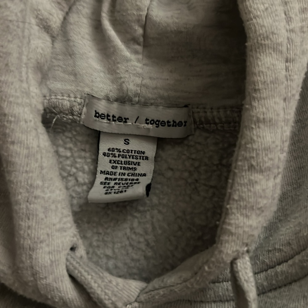 Sweatshirt - Picture 3 of 3